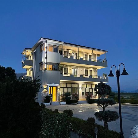 Hotel Selfo Dervician Exterior photo
